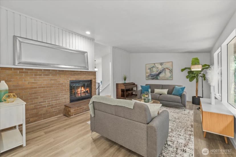 Property photo for 14407 Salal Drive, Edmonds photo 8
