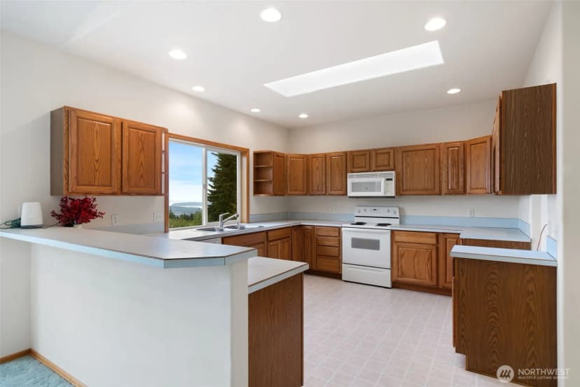 Property photo for 753 Old Logging Road, Sequim photo 8