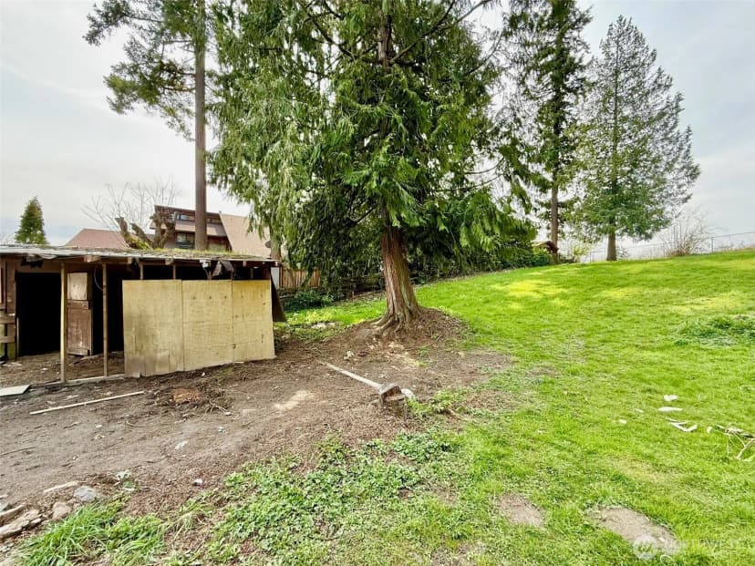 Property photo for 3302 119th Avenue E, Edgewood photo 28