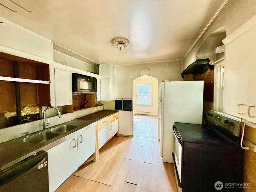 Property photo for 3302 119th Avenue E, Edgewood photo 8