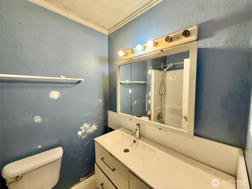 Property photo for 3302 119th Avenue E, Edgewood photo 14