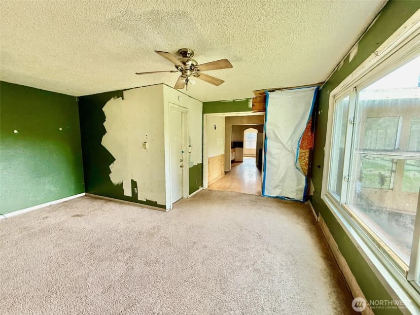 Property photo for 3302 119th Avenue E, Edgewood photo 12