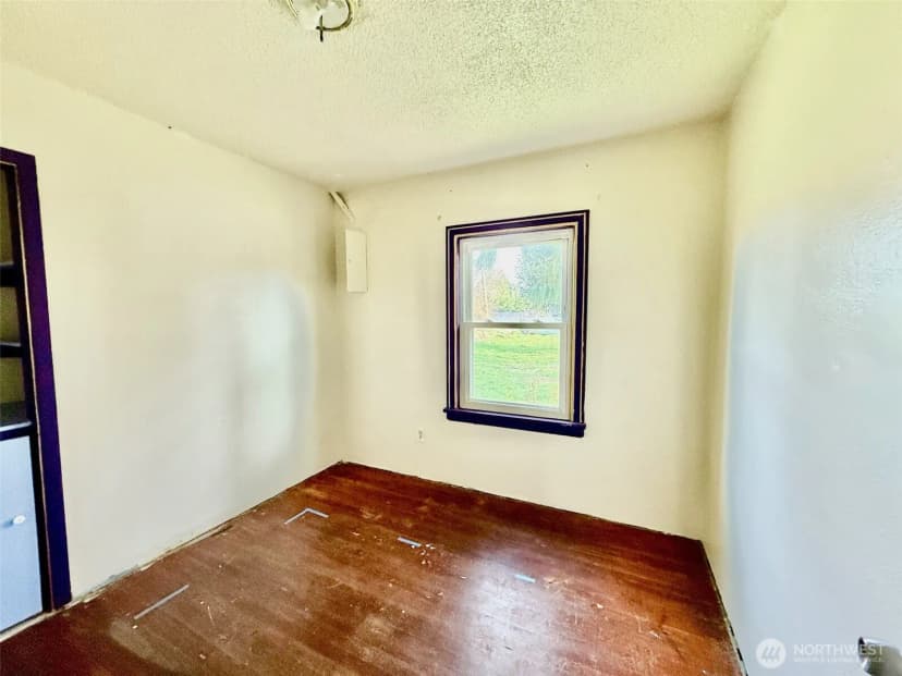 Property photo for 3302 119th Avenue E, Edgewood photo 17