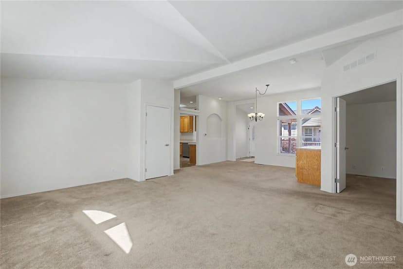 Property photo for 3504 Meadowbrook Lane Se, Lacey photo 5