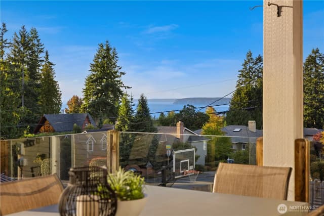 Property photo for 8508 184th Street Sw, Edmonds photo 4