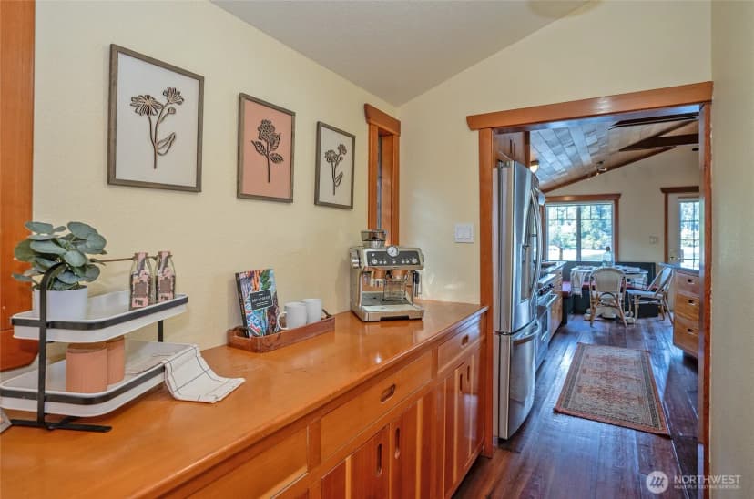 Property photo for 6616 156th Avenue Sw, Longbranch photo 9