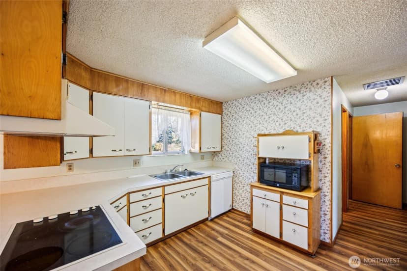 Property photo for 26710 Se 416th Street, Enumclaw photo 12
