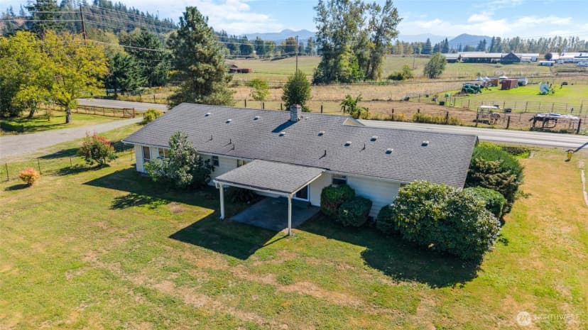 Property photo for 26710 Se 416th Street, Enumclaw photo 3