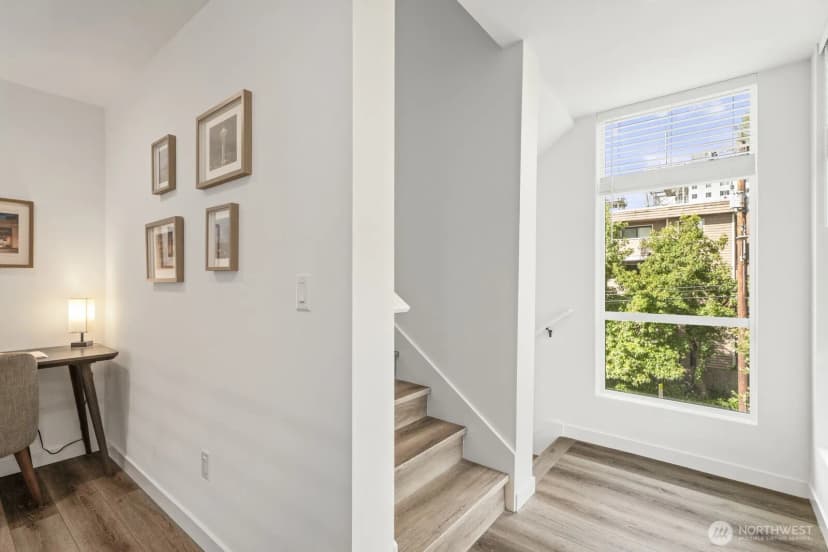 Property photo for 1508 #b 18th Ave #b, Seattle photo 18