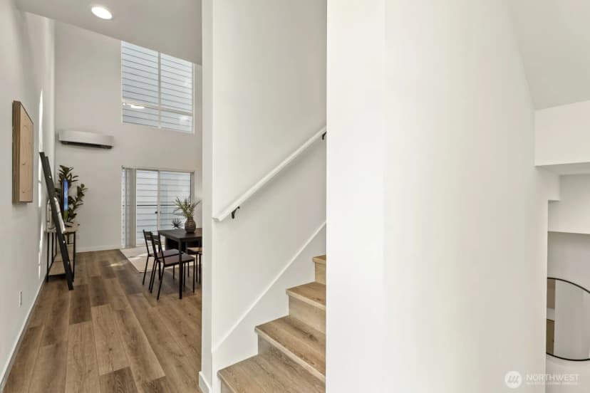 Property photo for 1508 #b 18th Ave #b, Seattle photo 10