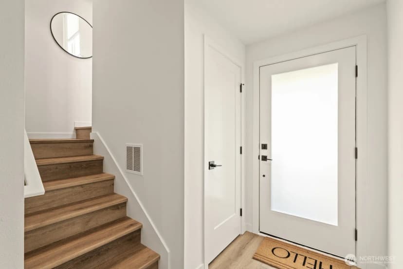 Property photo for 1508 #b 18th Ave #b, Seattle photo 5