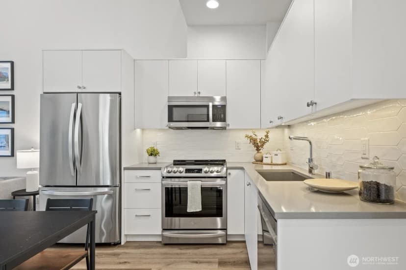 Property photo for 1508 #b 18th Ave #b, Seattle photo 14