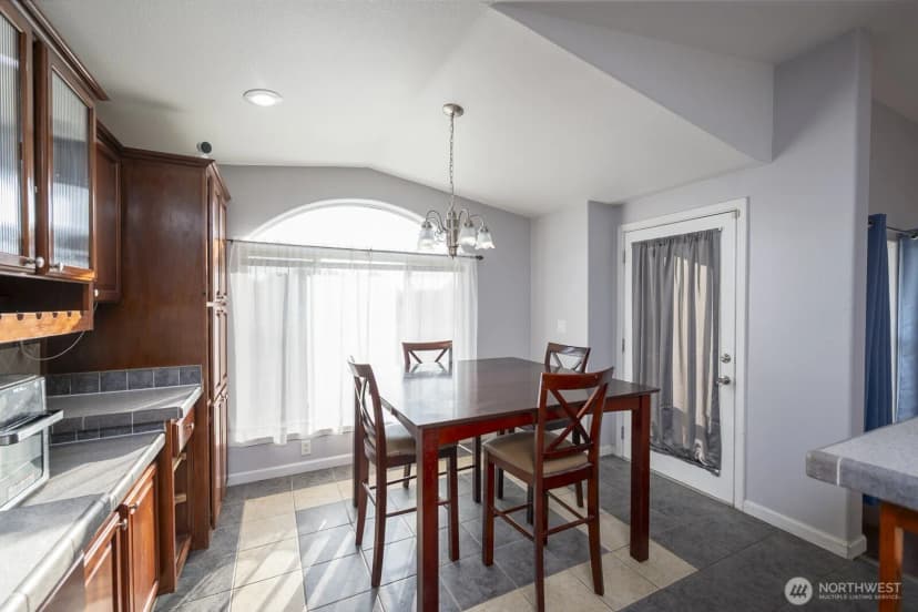 Property photo for 2250 Cherry Blossom Drive, Ephrata photo 18