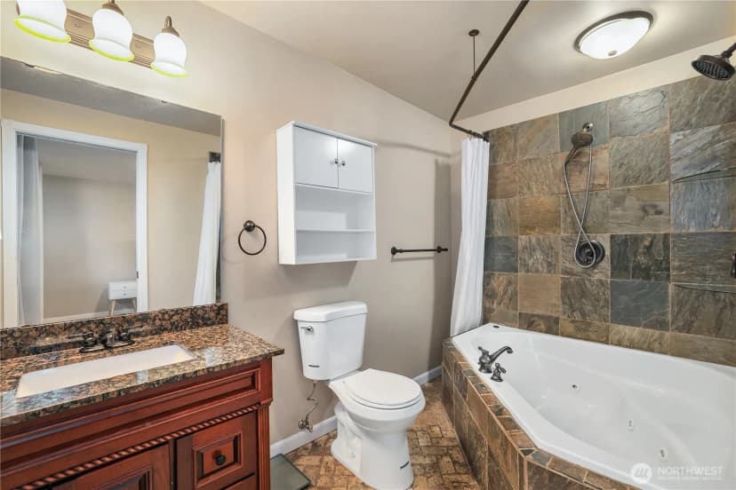 Property photo for 12850 Se 234th Street, Kent photo 24