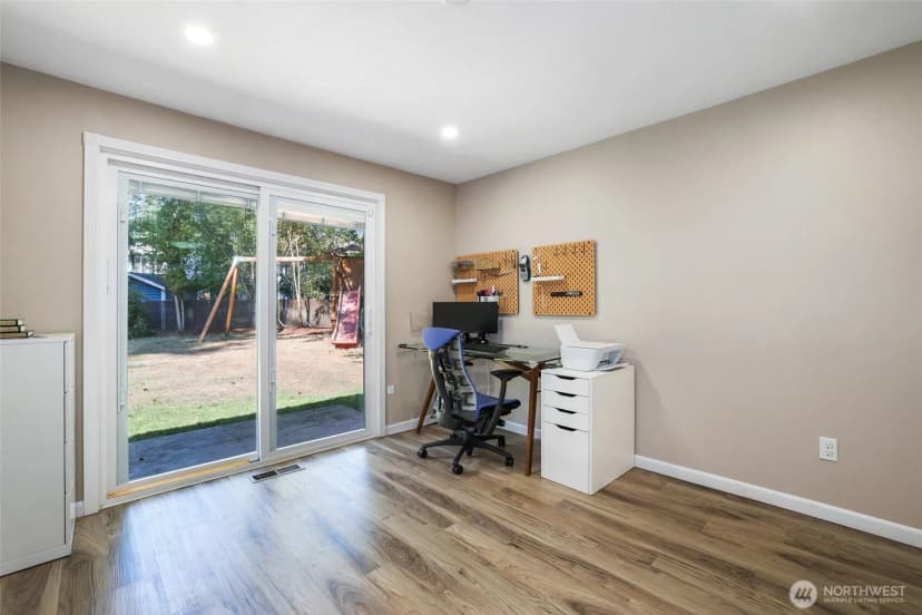 Property photo for 12850 Se 234th Street, Kent photo 15