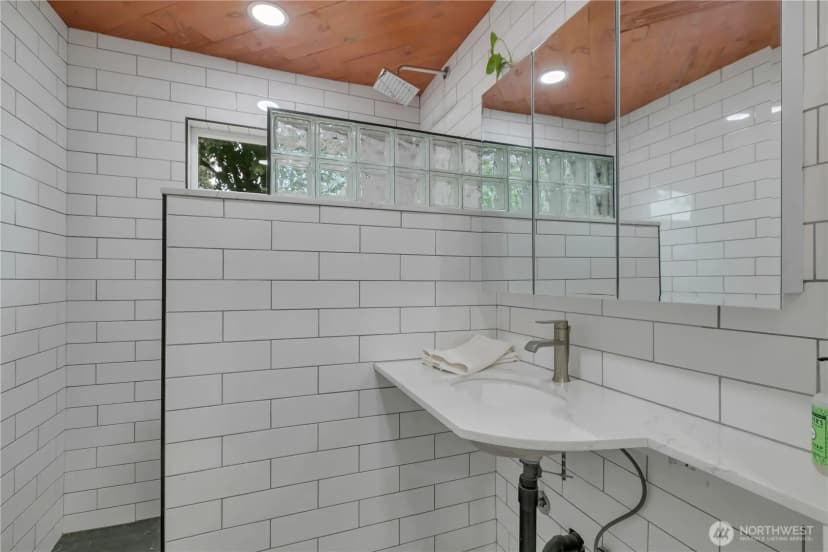 Property photo for 4607 N 35th Street, Tacoma photo 11