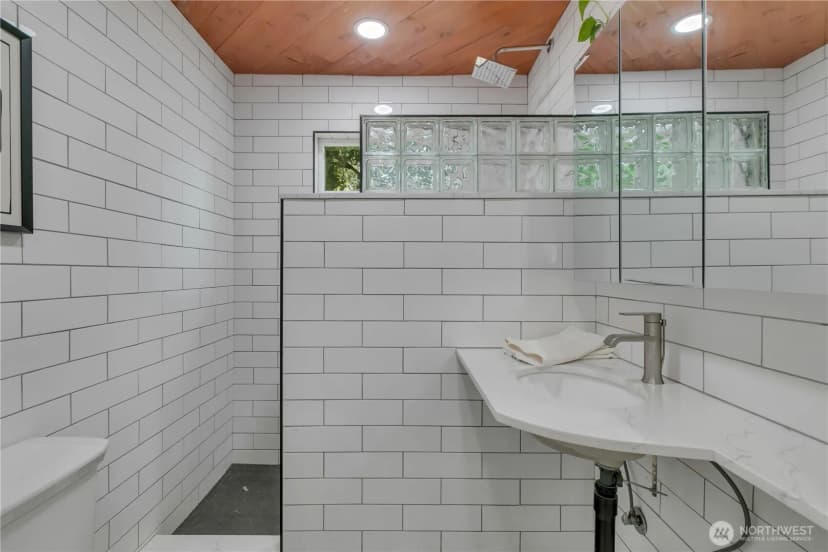 Property photo for 4607 N 35th Street, Tacoma photo 10