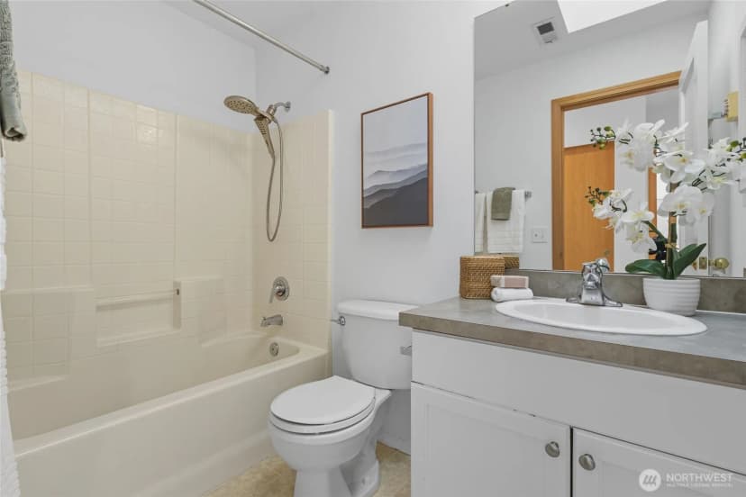 Property photo for 2305 S Graham S, Seattle photo 35
