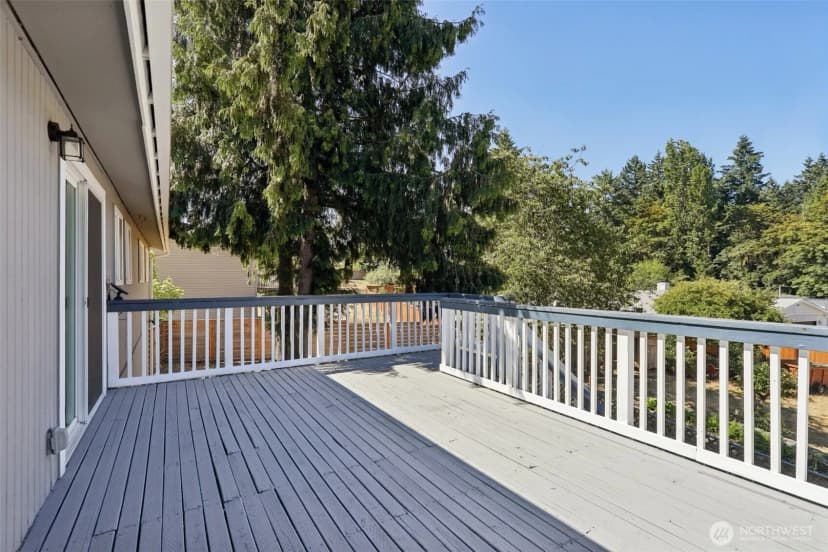 Property photo for 10439 Se 194th Place, Renton photo 27