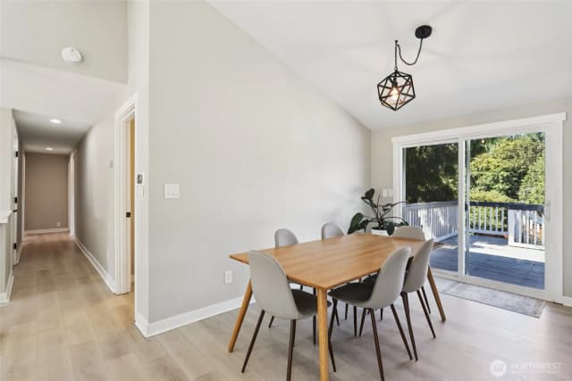 Property photo for 10439 Se 194th Place, Renton photo 5