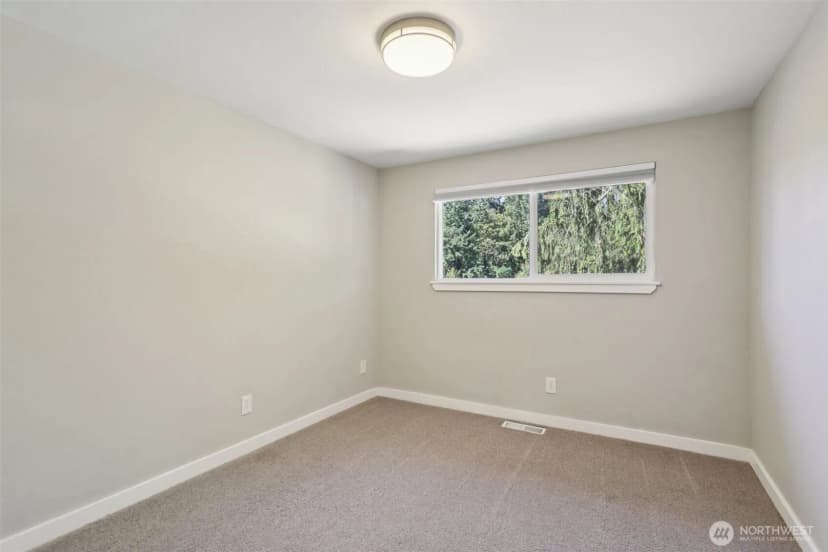 Property photo for 10439 Se 194th Place, Renton photo 13
