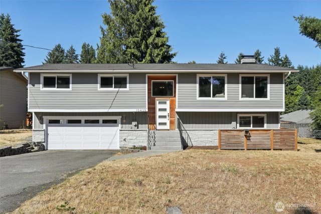 Property photo for 10439 Se 194th Place, Renton
