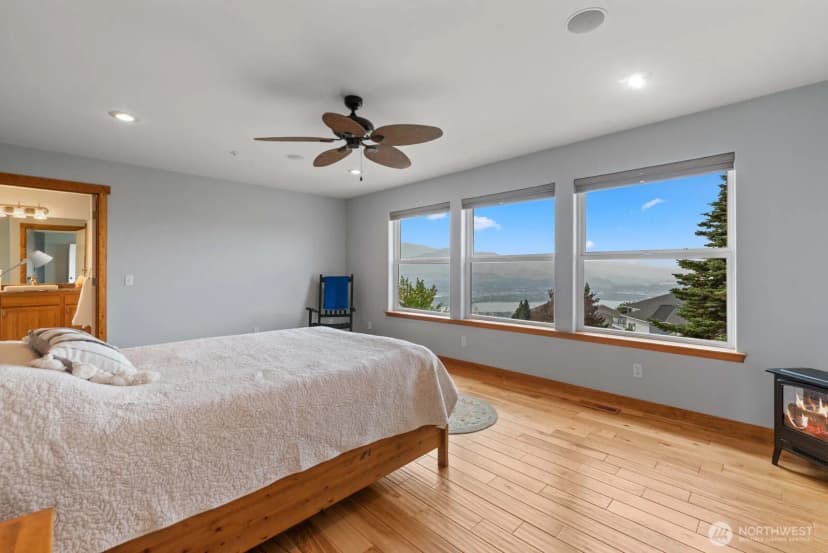 Property photo for 2323 Fancher Heights Boulevard, East Wenatchee photo 25
