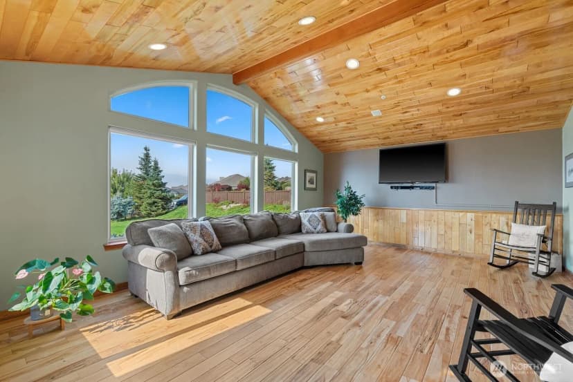 Property photo for 2323 Fancher Heights Boulevard, East Wenatchee photo 15