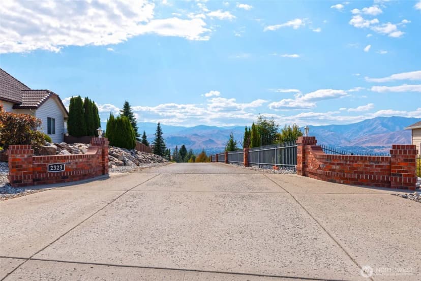 Property photo for 2323 Fancher Heights Boulevard, East Wenatchee photo 40
