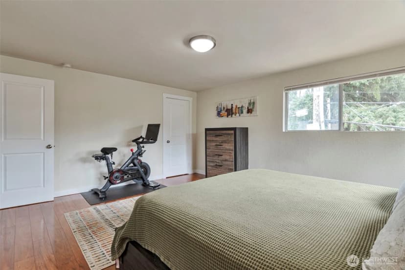 Property photo for 20101 14th Avenue Ne #1, Shoreline photo 18