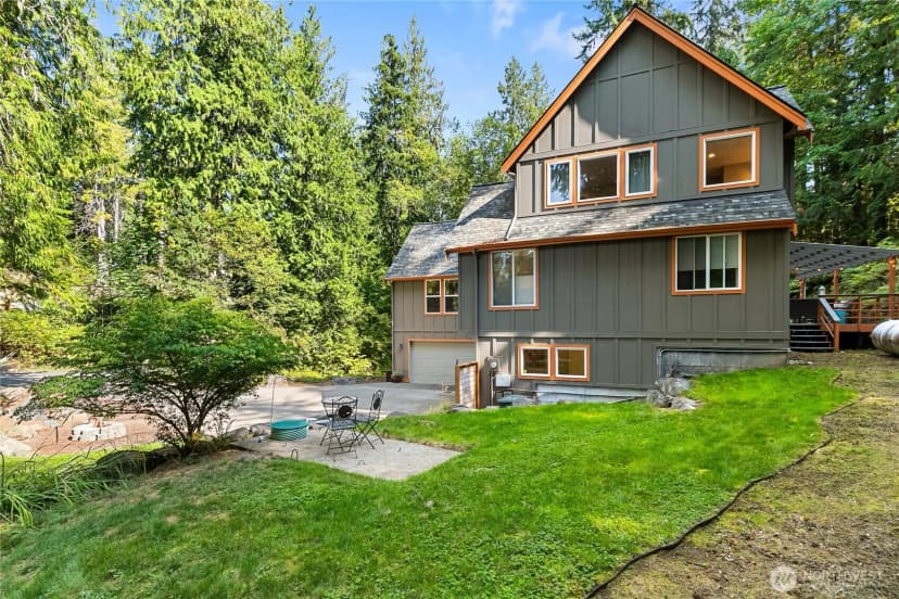 Property photo for 4756 Lost Creek Lane, Bellingham photo 6