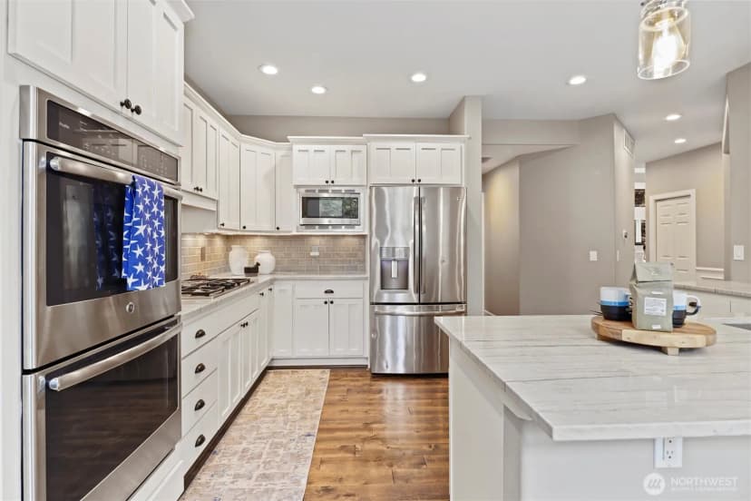Property photo for 23926 Se 8th Place, Sammamish photo 12