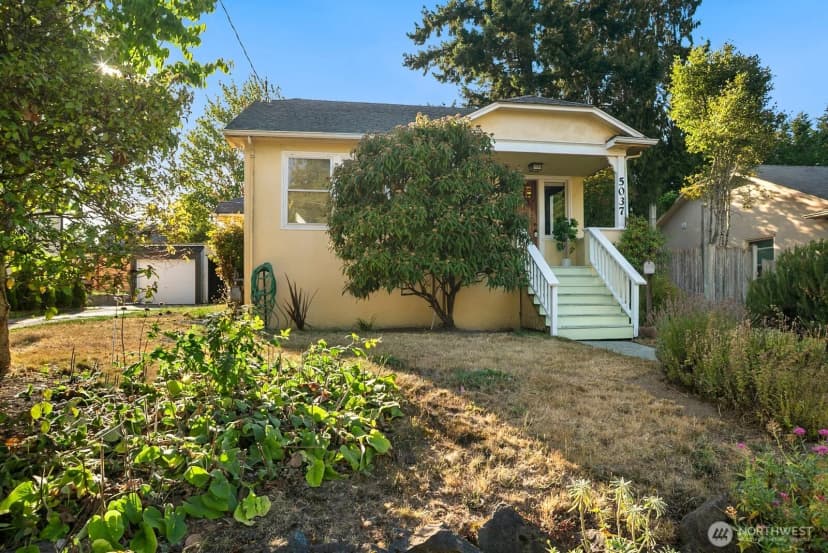 Property photo for 5037 Bowen Place S, Seattle photo 22