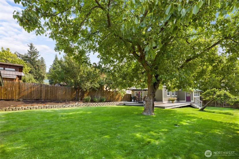 Property photo for 205 E Arizona Avenue, Roslyn photo 8