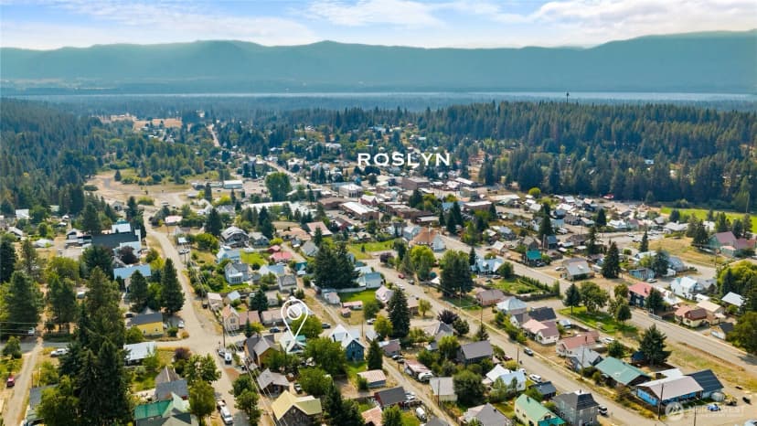 Property photo for 205 E Arizona Avenue, Roslyn photo 33