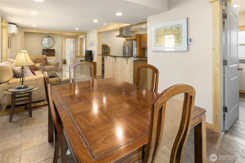Property photo for 205 E Arizona Avenue, Roslyn photo 22