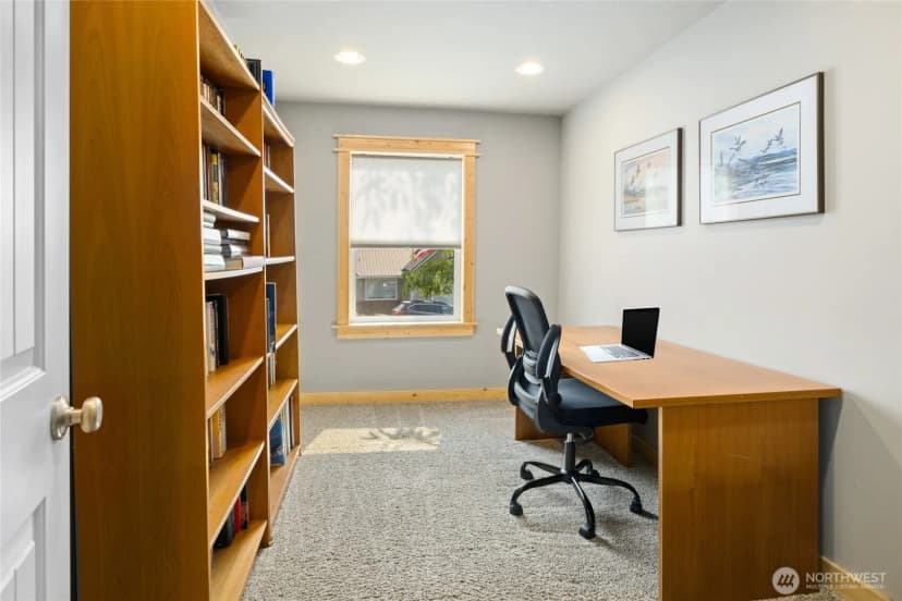 Property photo for 205 E Arizona Avenue, Roslyn photo 10