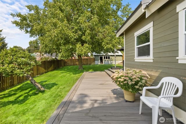 Property photo for 205 E Arizona Avenue, Roslyn photo 3
