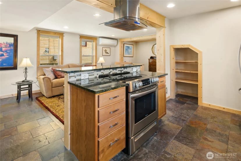 Property photo for 205 E Arizona Avenue, Roslyn photo 17