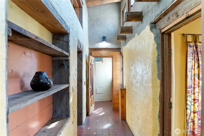 Property photo for 574 Twisp-winthrop Eastside Road, Winthrop photo 18