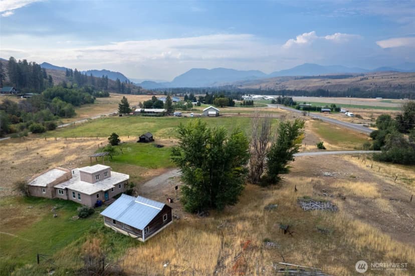 Property photo for 574 Twisp-winthrop Eastside Road, Winthrop photo 39