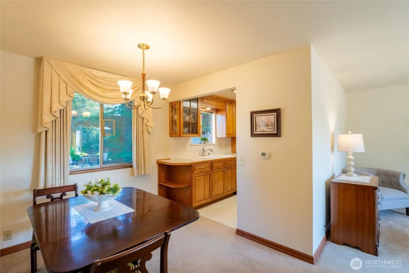 Property photo for 9408 26th Avenue Sw, Seattle photo 8