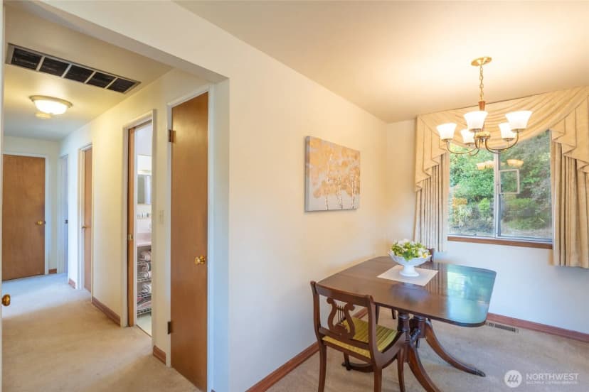 Property photo for 9408 26th Avenue Sw, Seattle photo 14