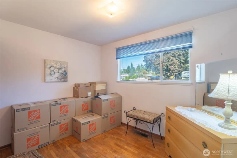 Property photo for 9408 26th Avenue Sw, Seattle photo 18