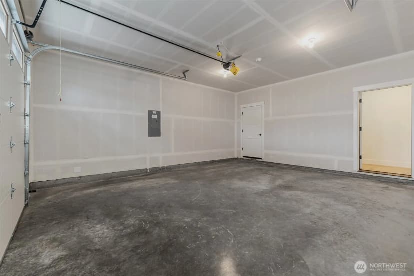 Property photo for 1209 S 6th Avenue, Kelso photo 32