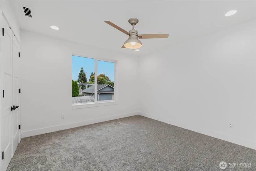 Property photo for 1209 S 6th Avenue, Kelso photo 26