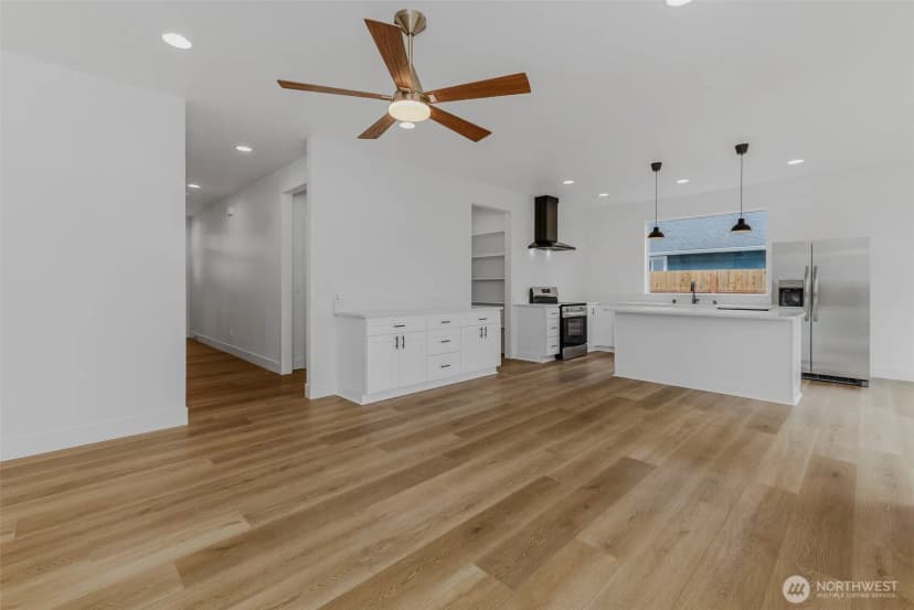 Property photo for 1209 S 6th Avenue, Kelso photo 6