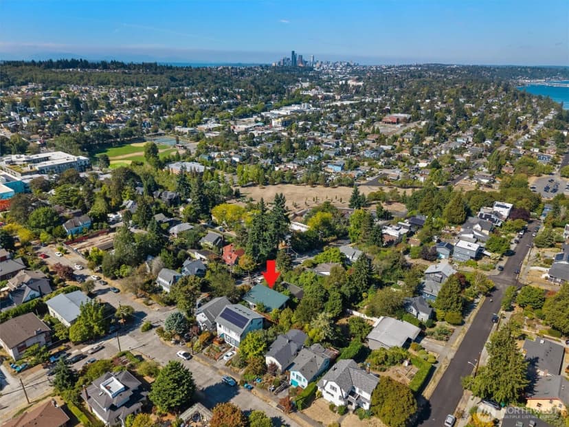 Property photo for 4726 42nd Avenue S, Seattle photo 38