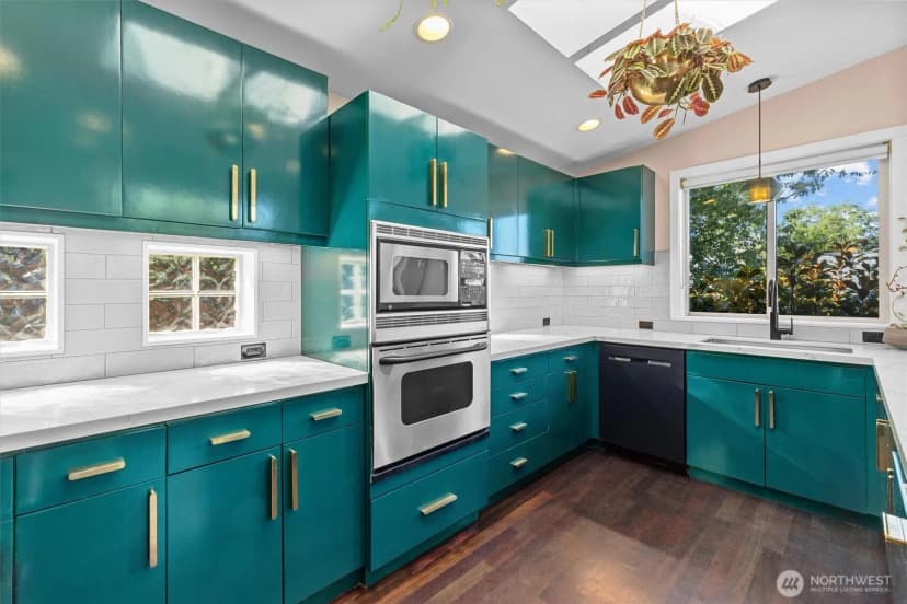 Property photo for 4726 42nd Avenue S, Seattle photo 11