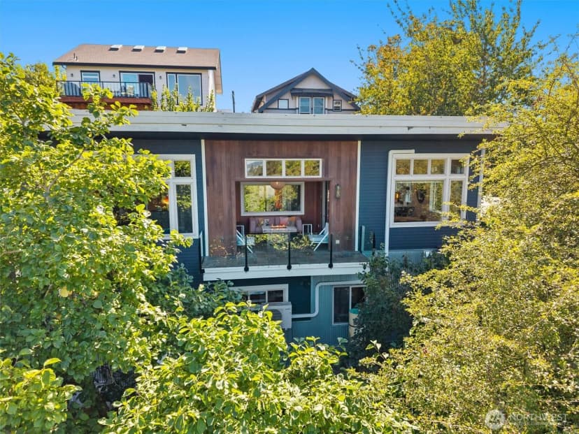 Property photo for 4726 42nd Avenue S, Seattle photo 32